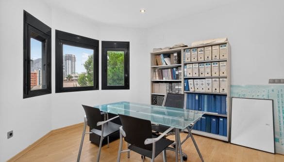 1 chambre Villa/Maison à vendre à Calpe / Calp avec garage - 690 000 € (Ref: 9358832)