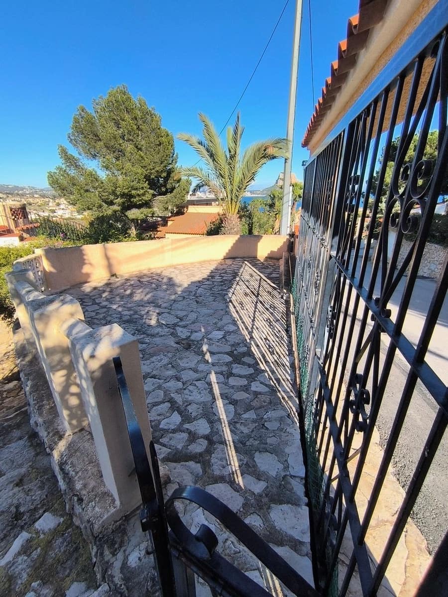 4 chambre Villa/Maison à vendre à Calpe / Calp avec piscine garage - 495 000 € (Ref: 9374924)