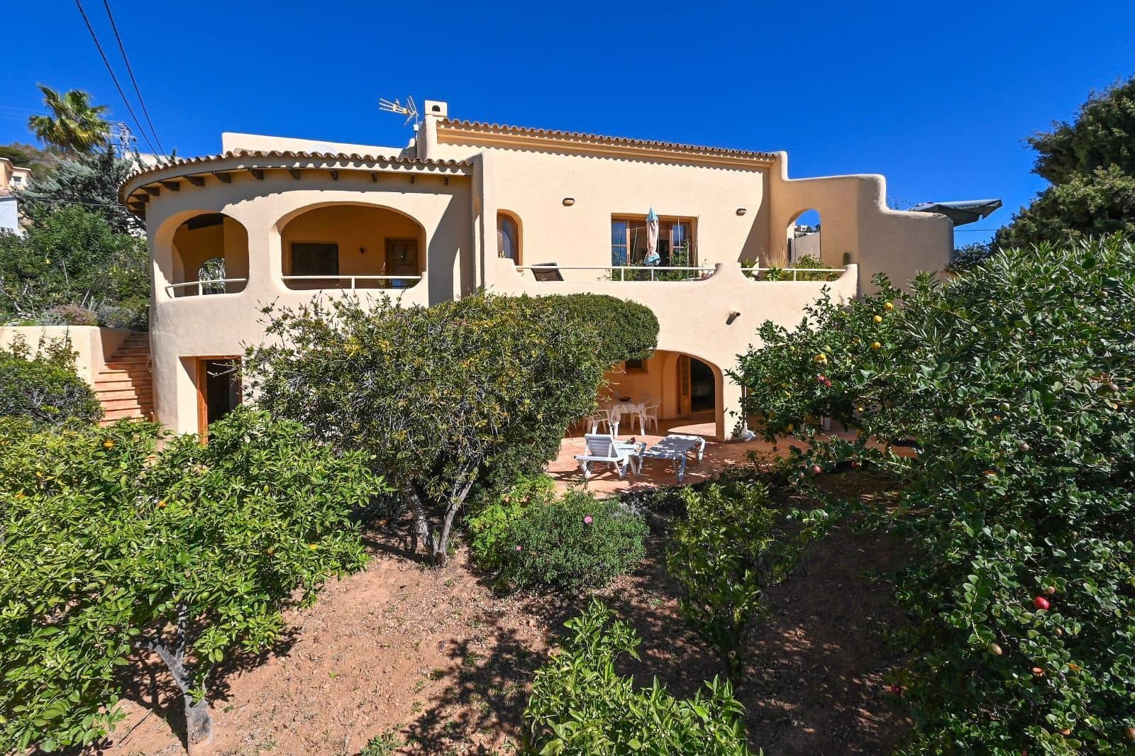 4 sovrum Villa till salu i Calpe / Calp med pool garage - 670 000 € (Ref: 9374925)