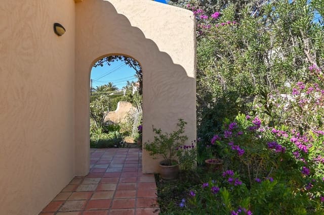 4 sovrum Villa till salu i Cometa - Carrió, Calpe / Calp med pool garage - 670 000 € (Ref: 9374925)