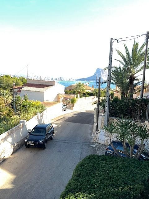 4 chambre Villa/Maison à vendre à Calpe / Calp avec garage - 590 000 € (Ref: 9385075)