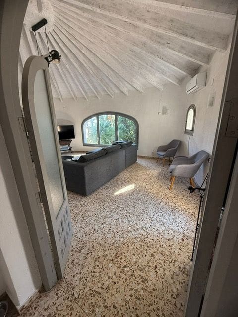 4 chambre Villa/Maison à vendre à Calpe / Calp avec garage - 590 000 € (Ref: 9385075)