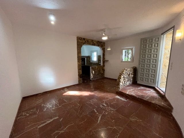 4 chambre Villa/Maison à vendre à Calpe / Calp avec garage - 590 000 € (Ref: 9385075)