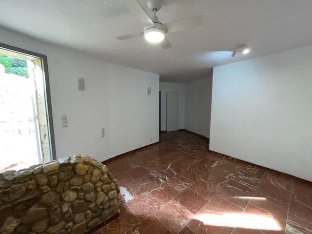 4 chambre Villa/Maison à vendre à Calpe / Calp avec garage - 590 000 € (Ref: 9385075)