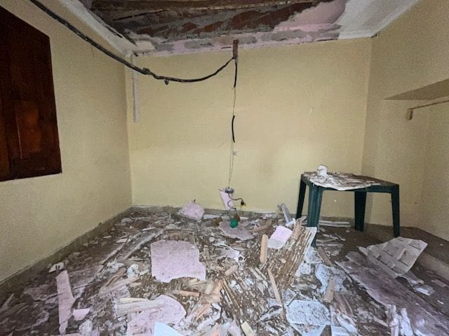 6 slaapkamer Huis te koop in Calpe / Calp - € 209.000 (Ref: 9406185)