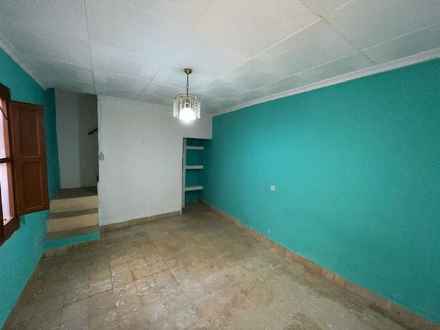 6 slaapkamer Huis te koop in Calpe / Calp - € 209.000 (Ref: 9406185)