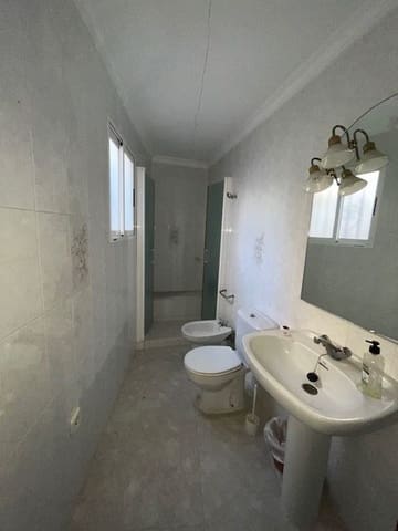 4 soveværelse Villa til salg i Pueblo, Calpe / Calp - € 264.000 (Ref: 9535484)