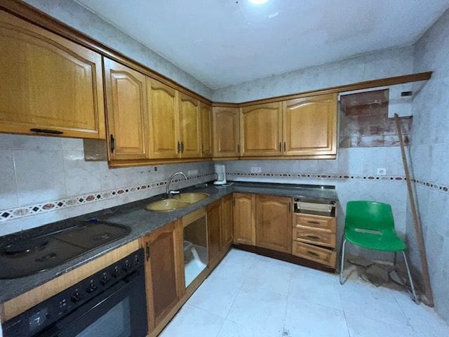 6 slaapkamer Villa te koop in Pueblo, Calpe / Calp - € 209.000 (Ref: 9535486)