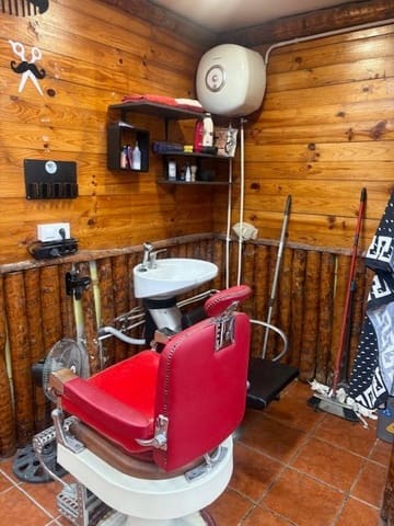 Erhverv til salg i Calpe / Calp - € 136.000 (Ref: 9564256)