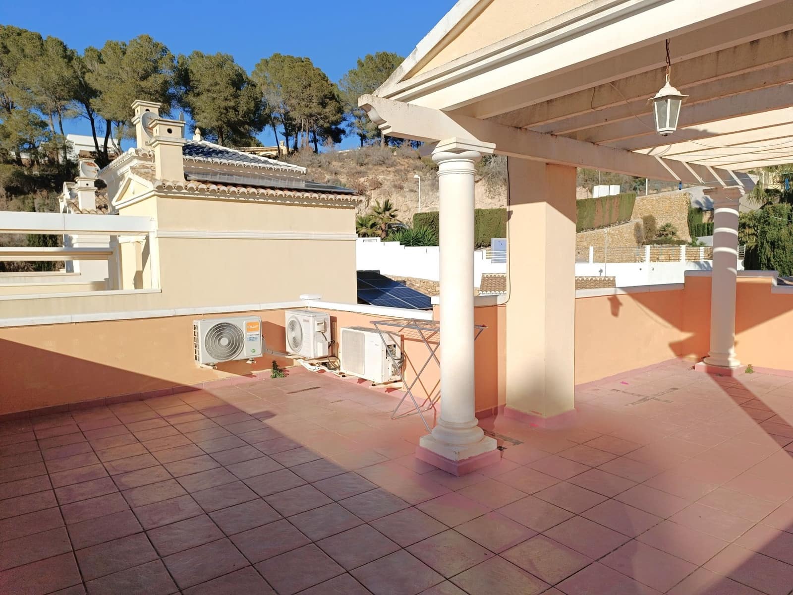 2 soveværelse Bungalow til salg i Calpe / Calp med swimmingpool garage - € 285.000 (Ref: 9685973)