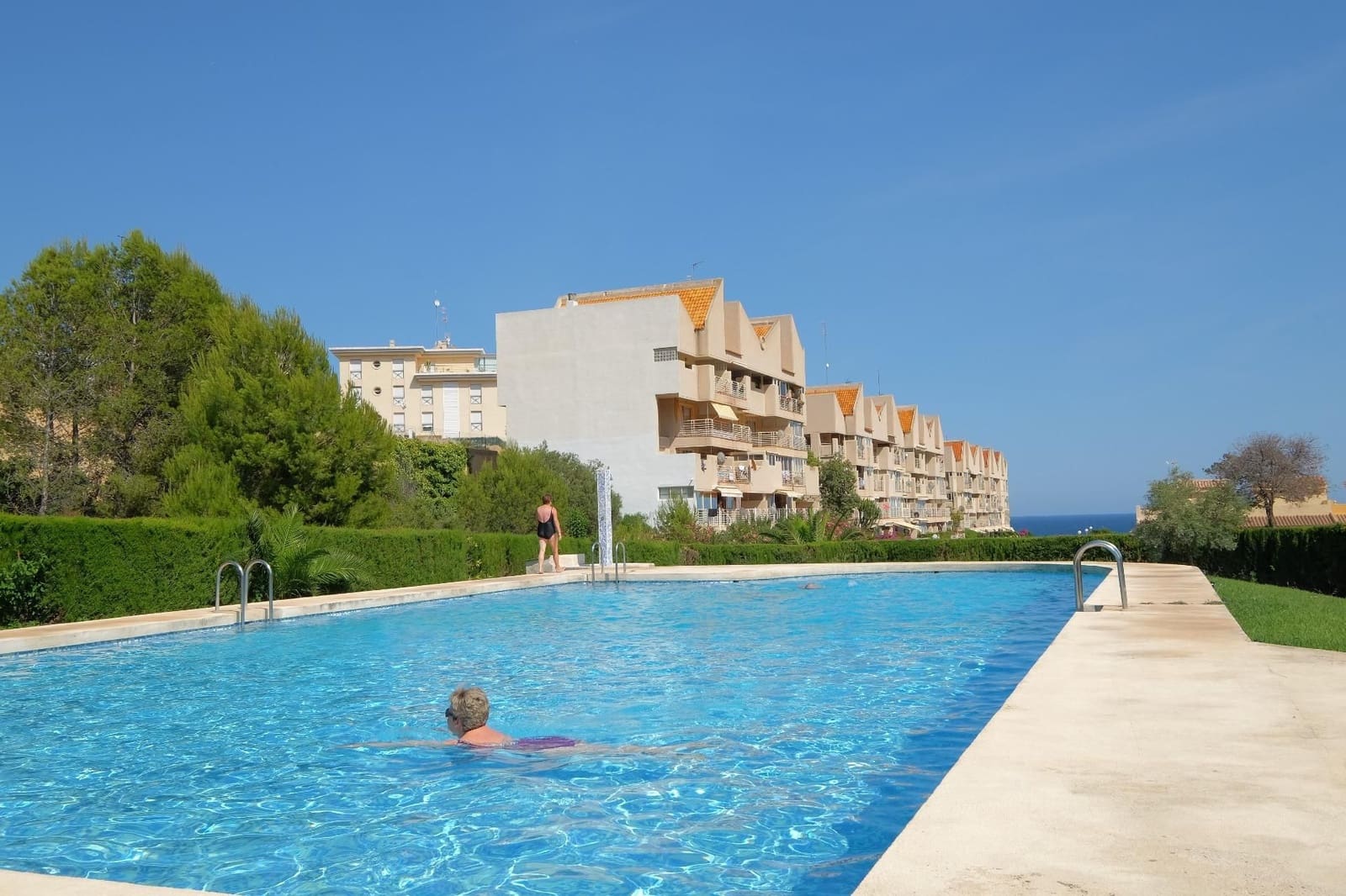 2 sovrum Lägenhet till salu i Calpe / Calp med pool garage - 269 000 € (Ref: 9755265)