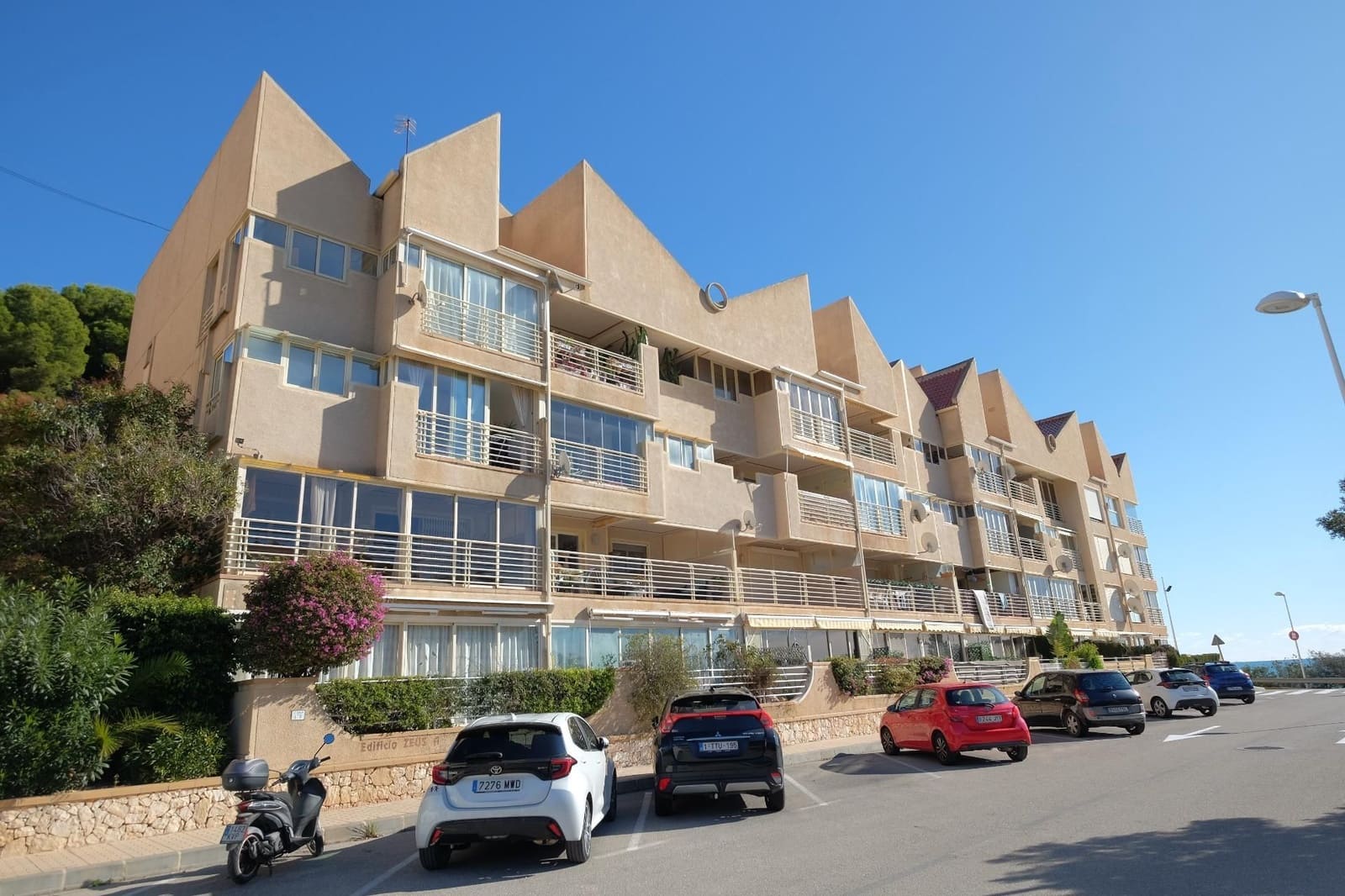 2 sovrum Lägenhet till salu i Calpe / Calp med pool garage - 269 000 € (Ref: 9755265)
