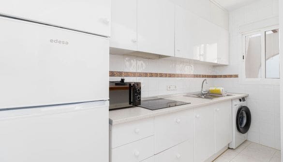 2 soverom Bungalow til salgs i Calpe / Calp med svømmebasseng garasje - € 225 000 (Ref: 9780071)