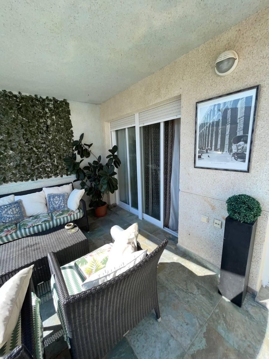 1 makuuhuone Huoneisto myytävänä paikassa Calpe / Calp mukana uima-altaan - 220 000 € (Ref: 9798583)