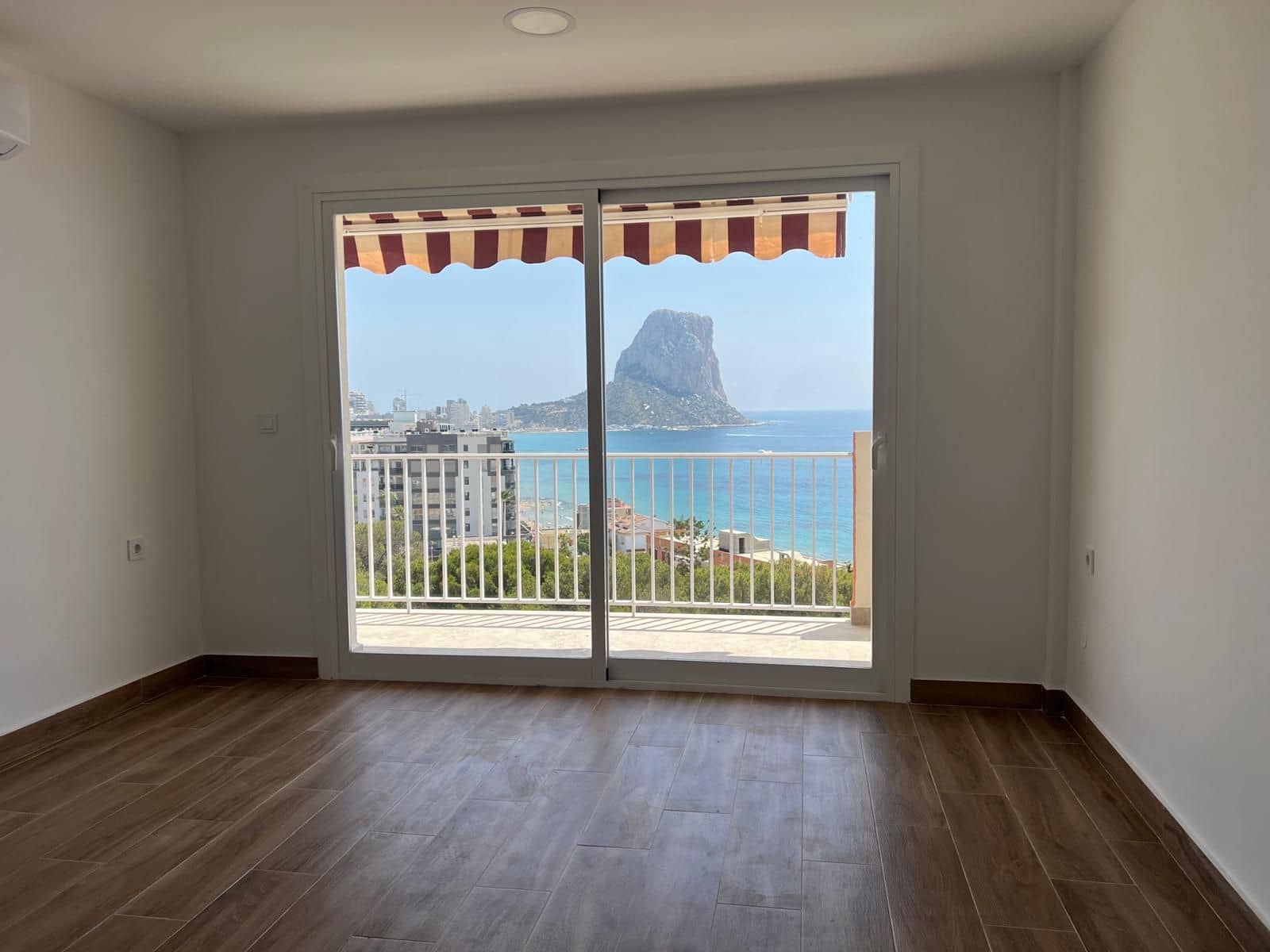 2 quarto Apartamento para venda em Calpe / Calp com piscina garagem - 359 000 € (Ref: 9969154)