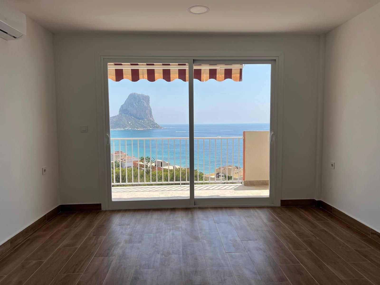 2 quarto Apartamento para venda em Calpe / Calp com piscina garagem - 359 000 € (Ref: 9969154)
