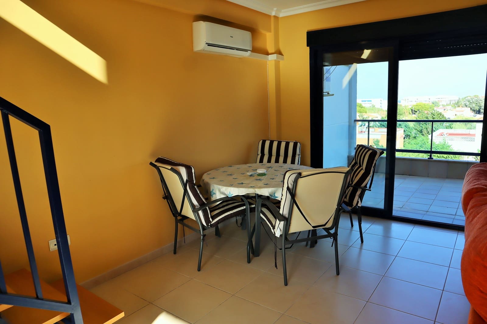 Ático de 2 habitaciones en Dénia en venta con piscina garaje - 340.000 € (Ref: 10031067)