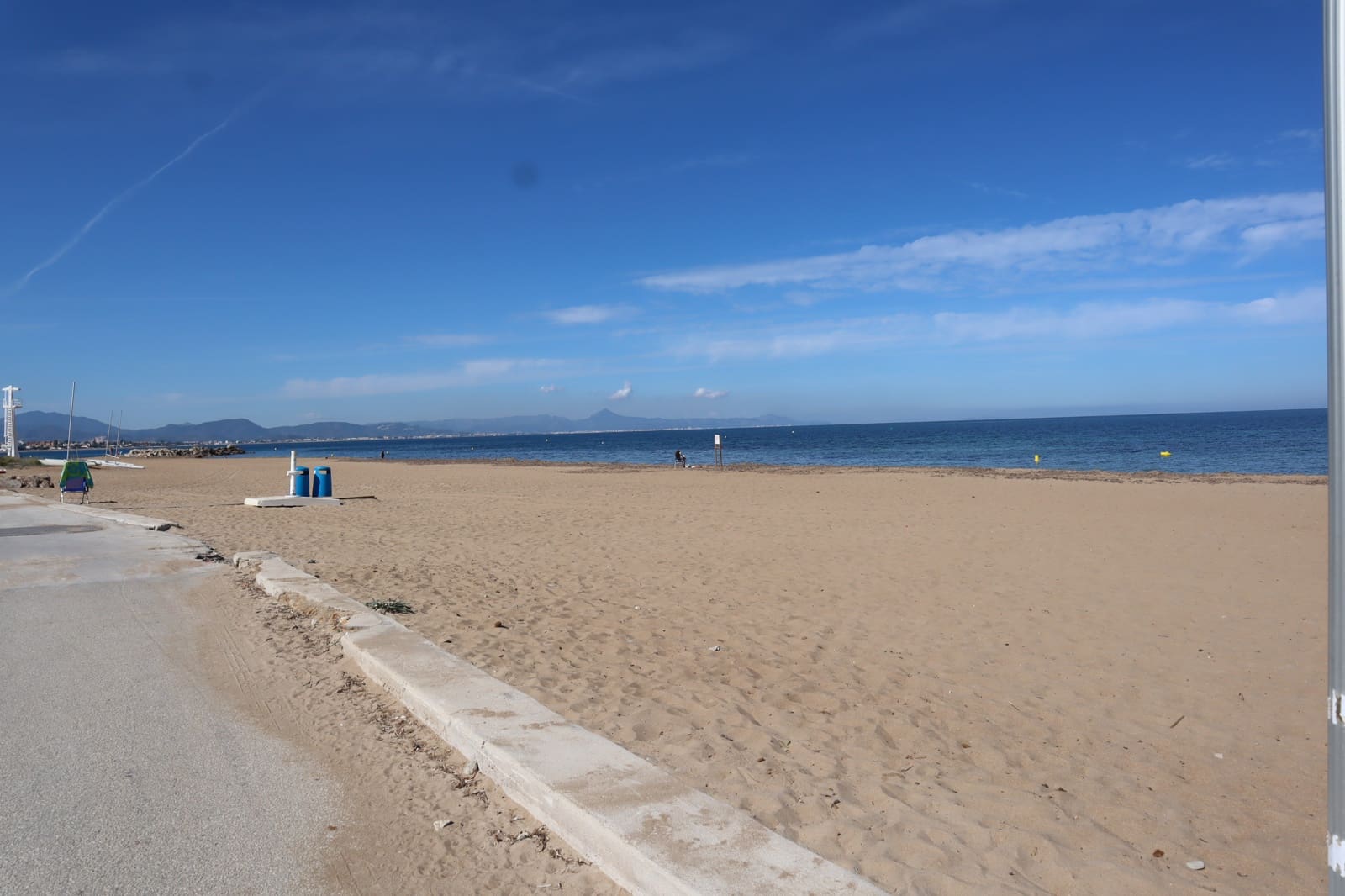 Apartamento de 2 habitaciones en Dénia en venta con piscina garaje - 320.000 € (Ref: 10163601)