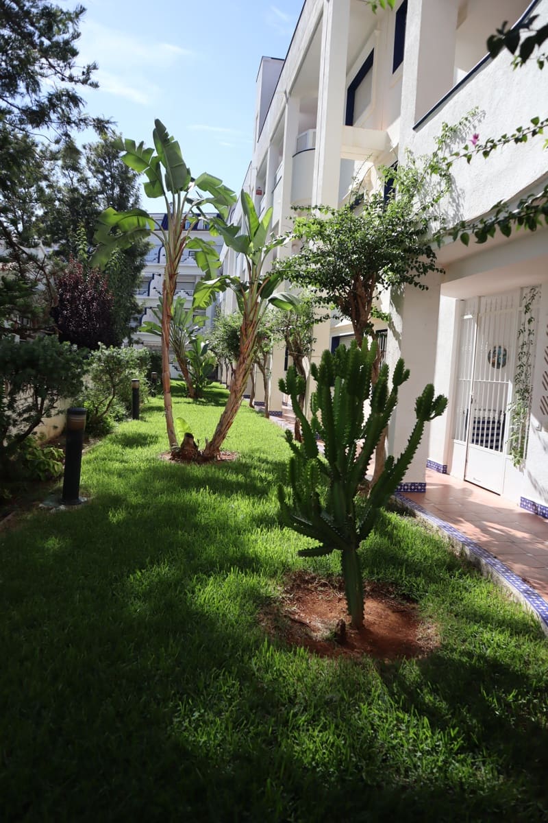 Apartamento de 2 habitaciones en Dénia en venta con piscina garaje - 320.000 € (Ref: 10163601)