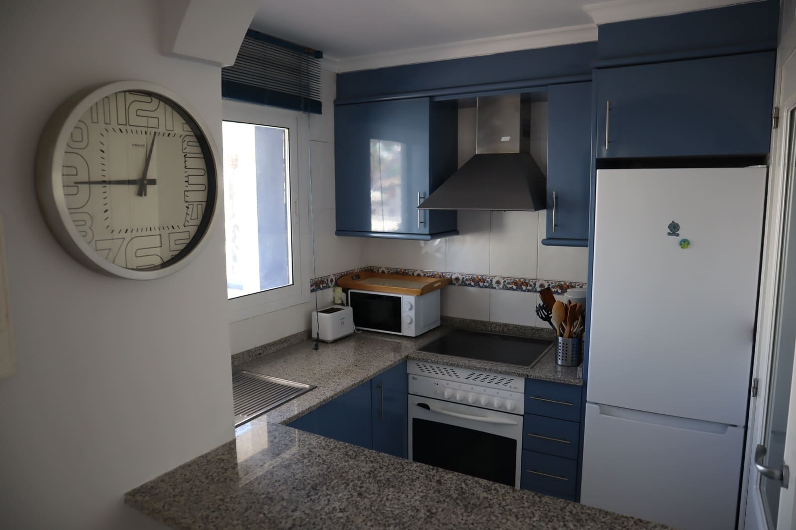 Apartamento de 2 habitaciones en Dénia en venta con piscina garaje - 320.000 € (Ref: 10163601)