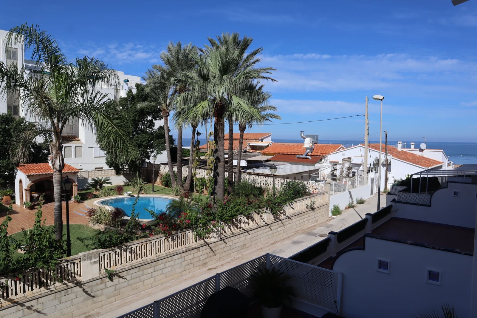Apartamento de 2 habitaciones en Dénia en venta con piscina garaje - 320.000 € (Ref: 10163601)