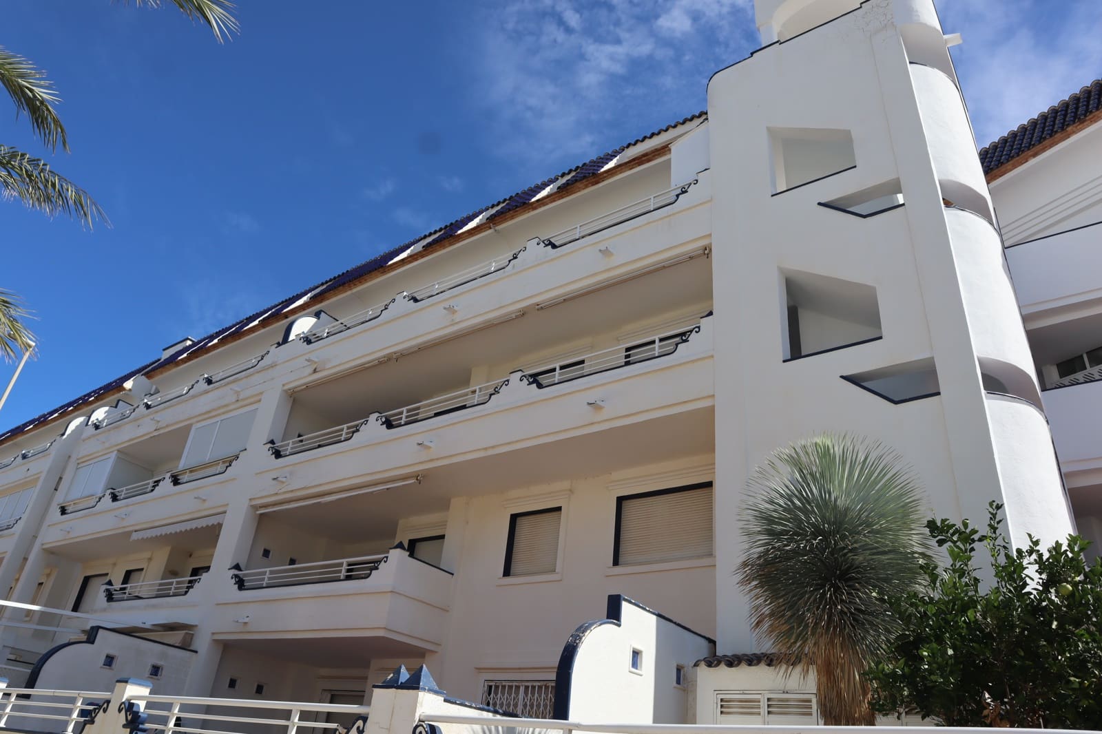 Apartamento de 2 habitaciones en Dénia en venta con piscina garaje - 320.000 € (Ref: 10163601)