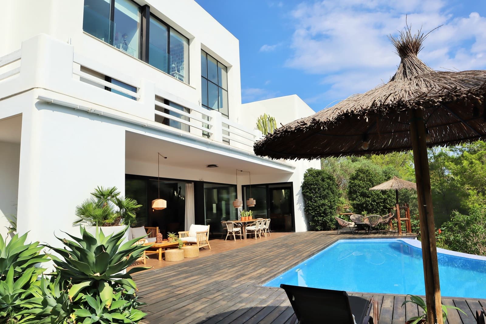 4 soveværelse Villa til salg i Denia med swimmingpool - € 1.370.000 (Ref: 8555090)