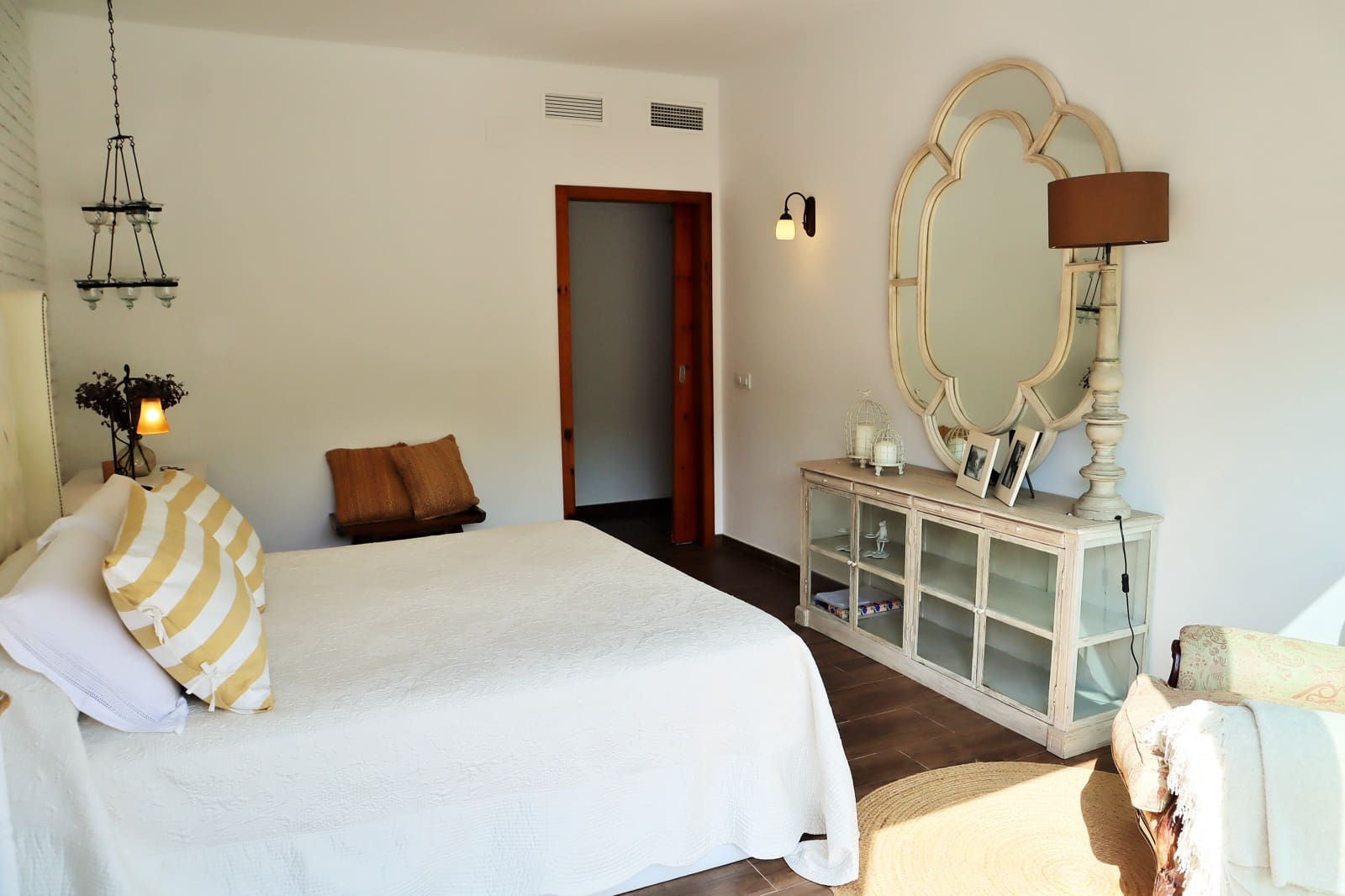 4 soveværelse Villa til salg i Denia med swimmingpool - € 1.370.000 (Ref: 8555090)