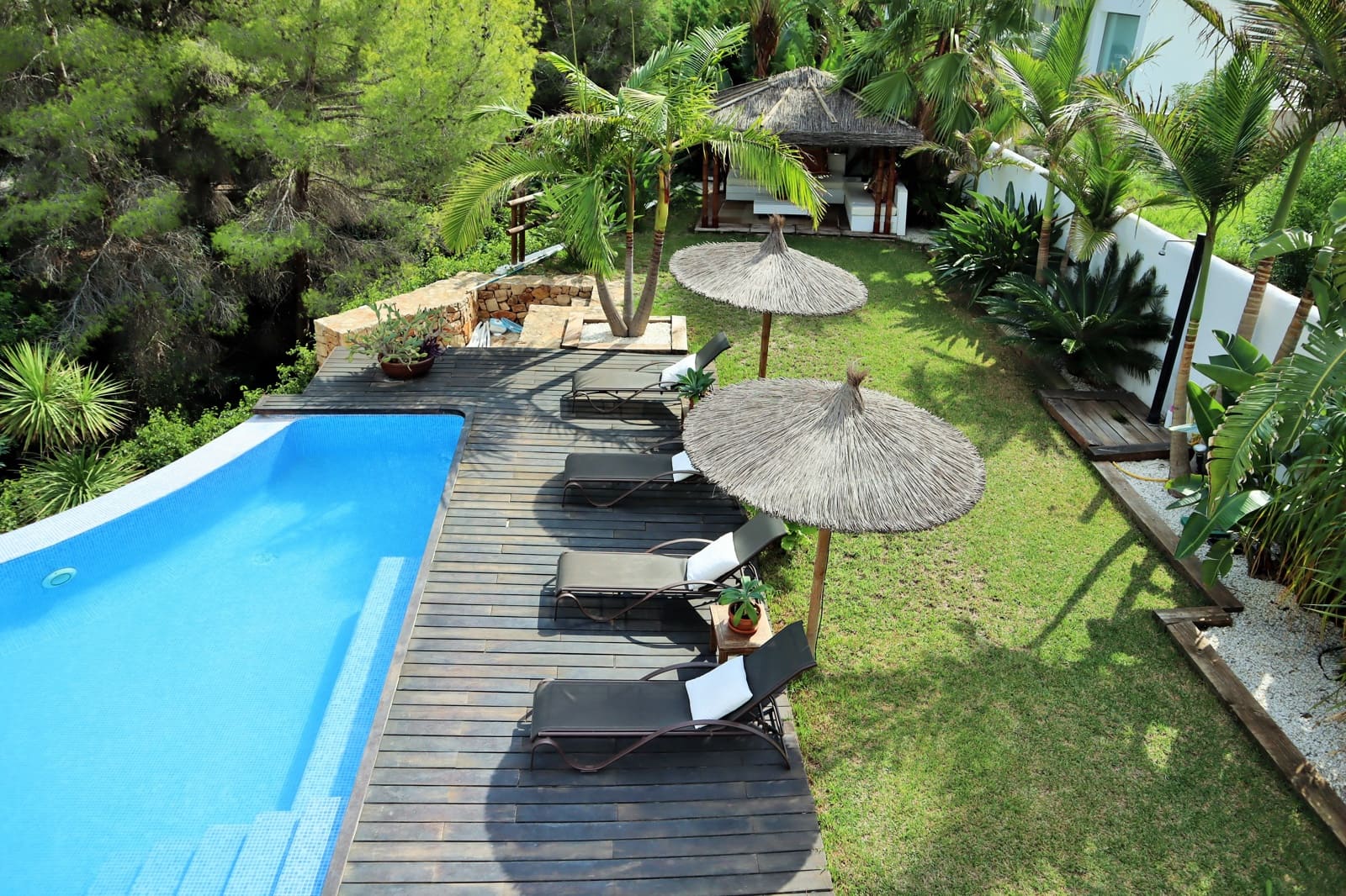 4 soveværelse Villa til salg i Denia med swimmingpool - € 1.370.000 (Ref: 8555090)