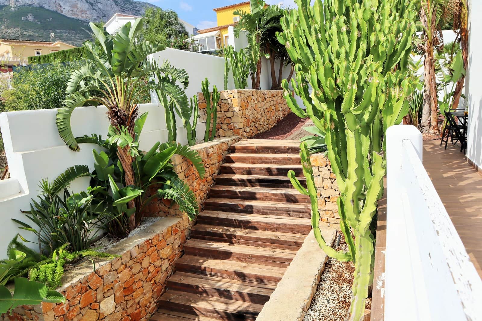 4 soveværelse Villa til salg i Denia med swimmingpool - € 1.370.000 (Ref: 8555090)