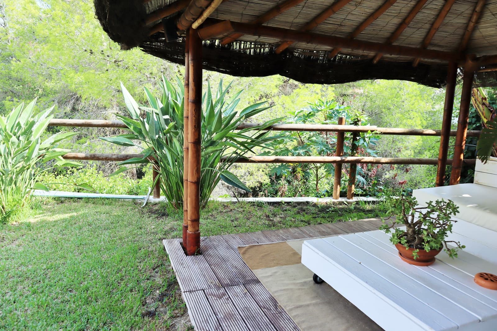 4 soveværelse Villa til salg i Denia med swimmingpool - € 1.370.000 (Ref: 8555090)