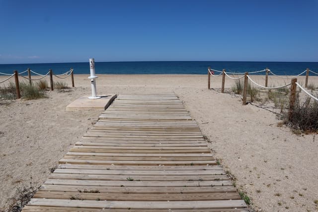 4 sypialnia Willa na sprzedaż w Devessa - Monte Pego, Dénia z basenem garażem - 850 000 € (Ref: 9084735)