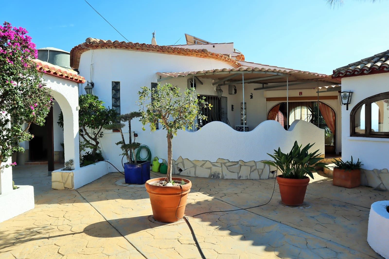 Bar/Restaurante de 2 habitaciones en Sanet i Negrals en venta - 550.000 € (Ref: 9357445)