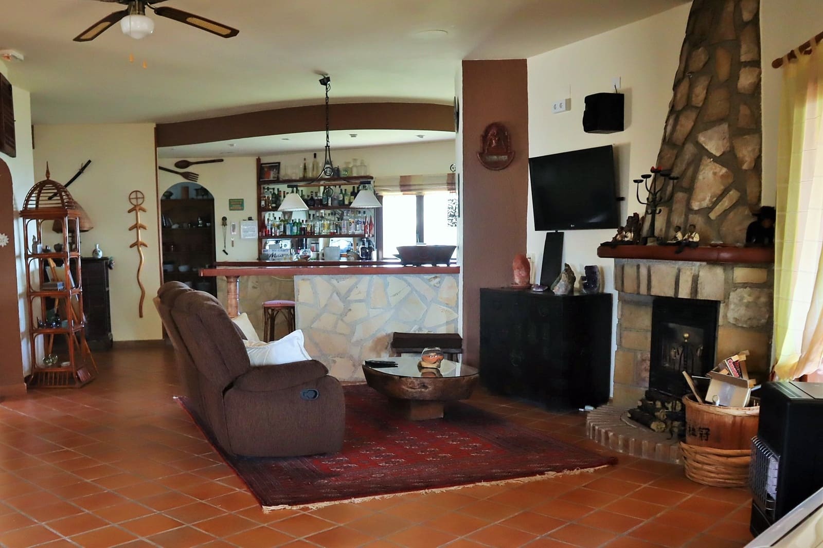 Bar/Restaurante de 2 habitaciones en Sanet i Negrals en venta - 550.000 € (Ref: 9357445)