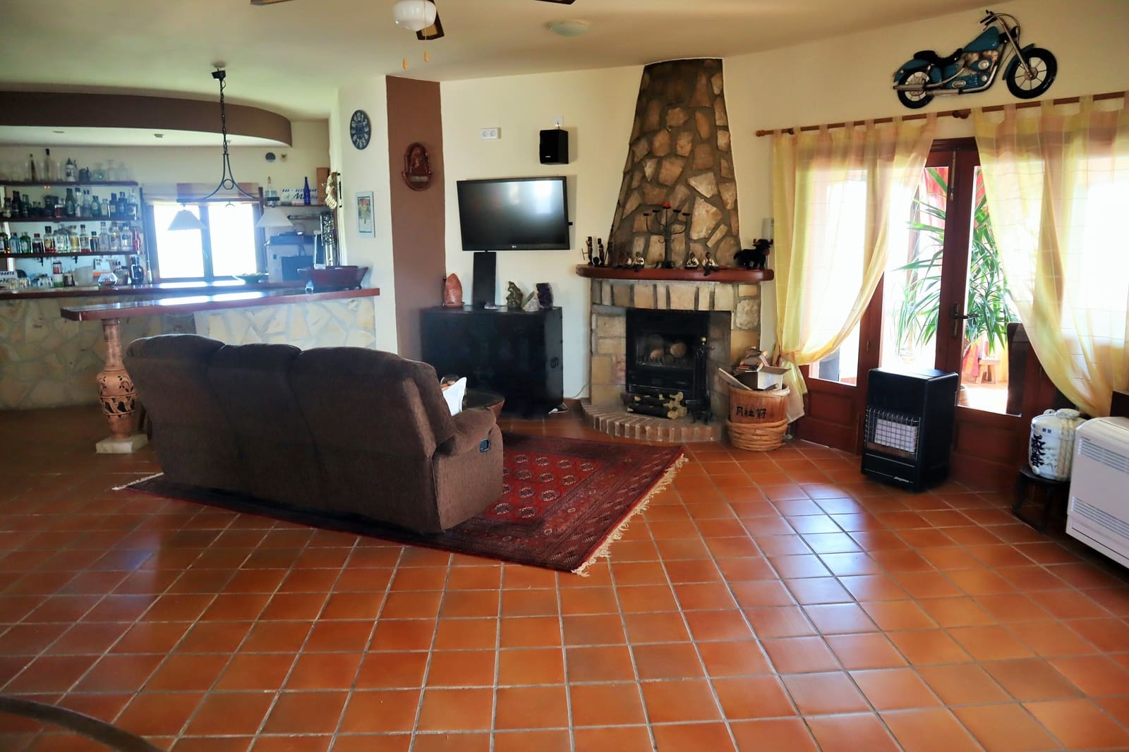 Bar/Restaurante de 2 habitaciones en Sanet i Negrals en venta - 550.000 € (Ref: 9357445)