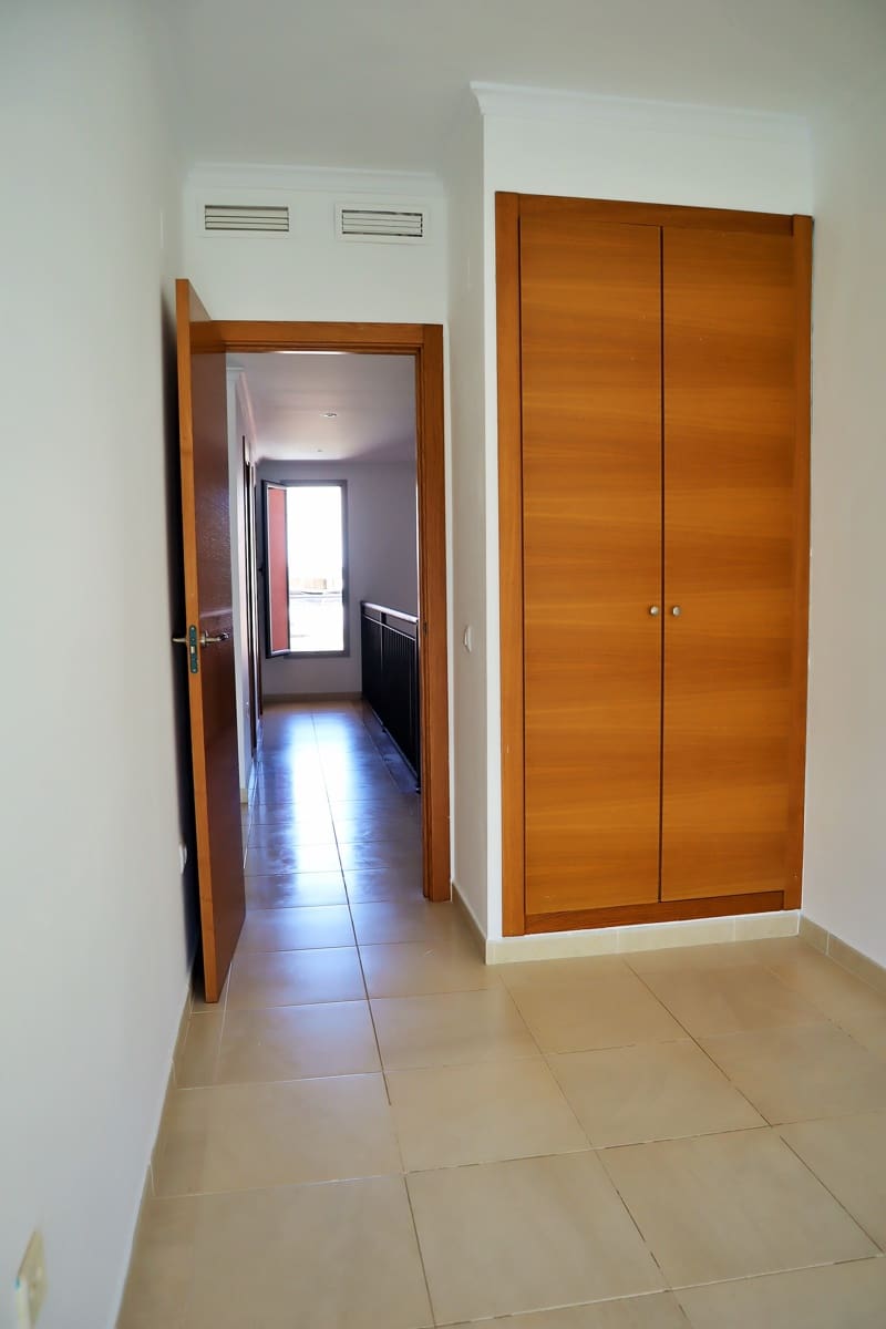 3 sovrum Bungalow att hyra i Beniarbeig - 800 € (Ref: 9386424)