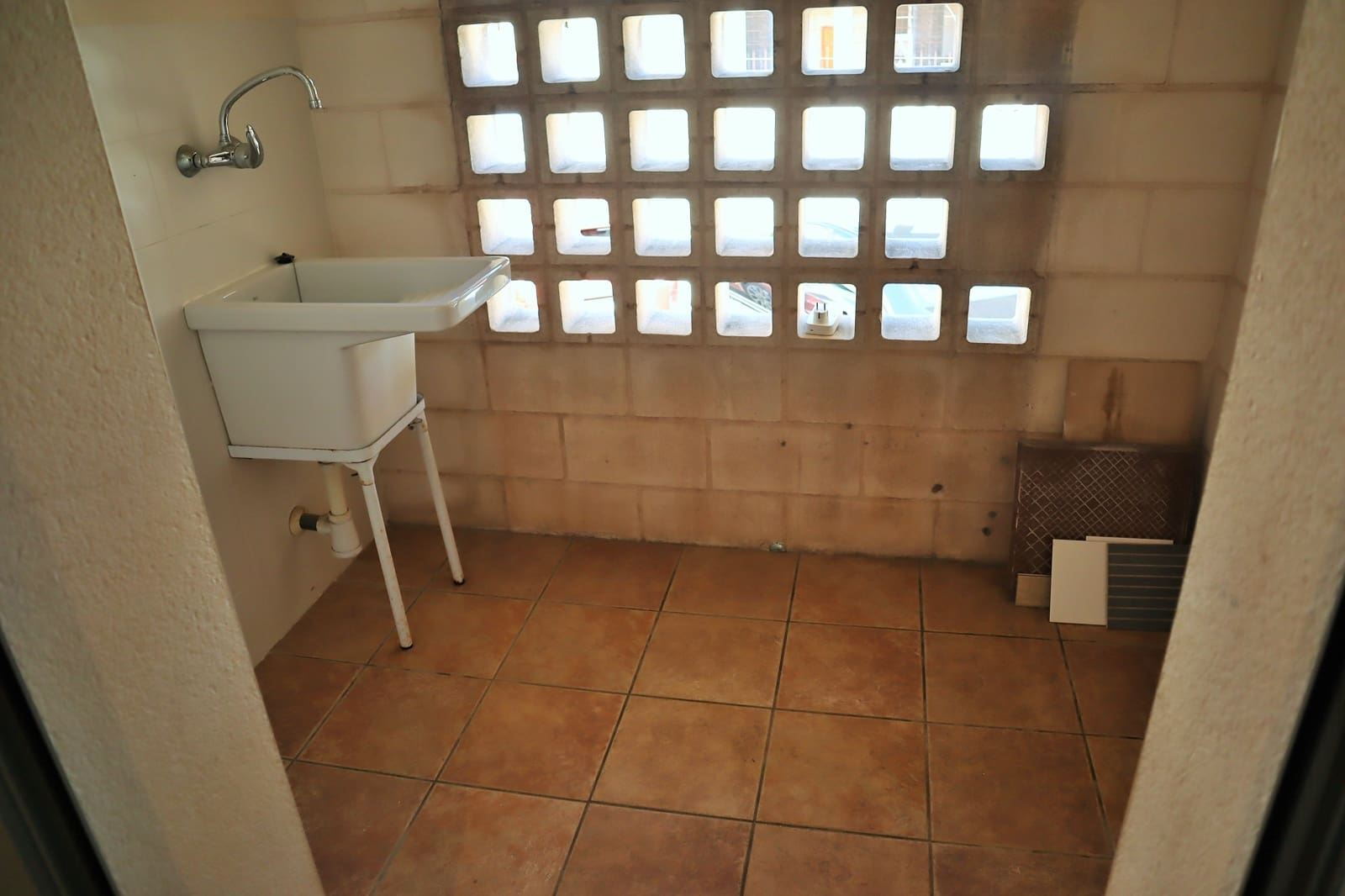 3 sovrum Bungalow att hyra i Beniarbeig - 800 € (Ref: 9386424)