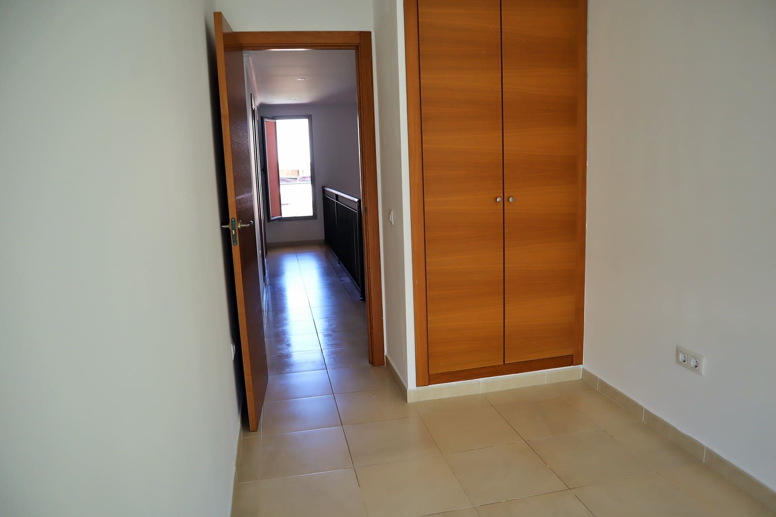 3 sovrum Bungalow att hyra i Beniarbeig - 800 € (Ref: 9386424)