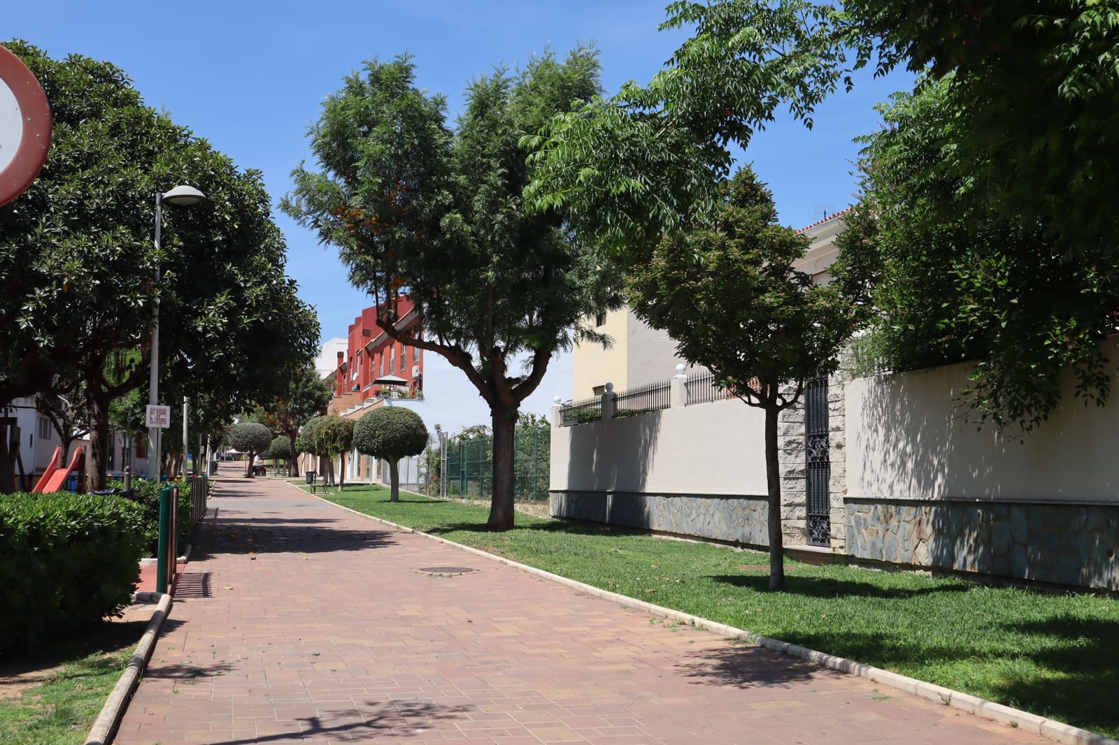 3 sovrum Bungalow att hyra i Beniarbeig - 800 € (Ref: 9386424)