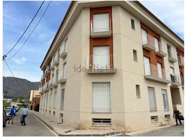 2 bedroom Apartment for rent in Beniarbeig - € 750 (Ref: 9386690)