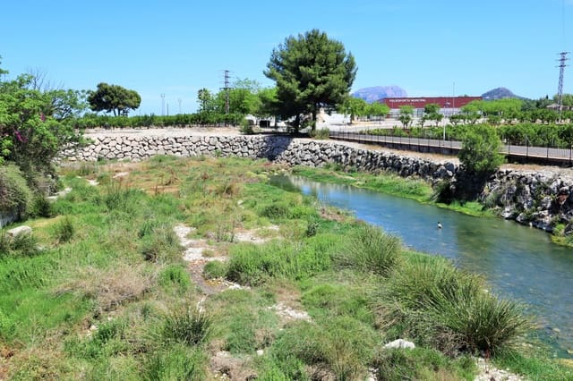 2 sypialnia Apartament do wynajęcia w Beniarbeig - 750 € (Ref: 9386690)