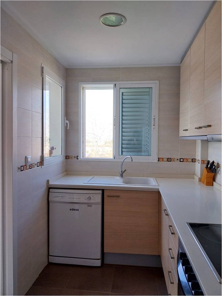 3 soveværelse Strandlejlighed til salg i Denia med swimmingpool garage - € 469.000 (Ref: 9558814)