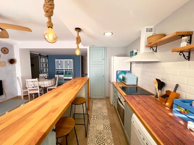 3 soveværelse Lejlighed til leje i Gandia - € 800 (Ref: 10022464)