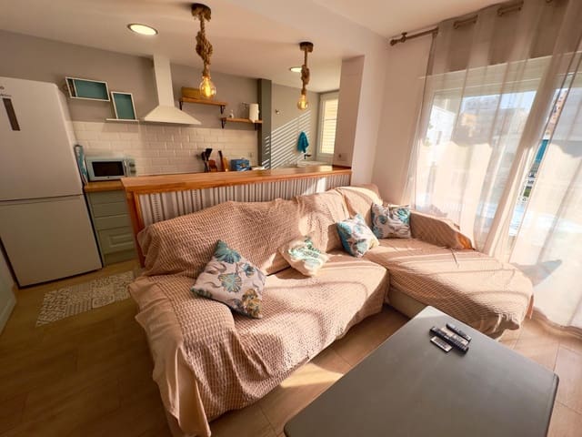 3 soveværelse Lejlighed til leje i Gandia - € 800 (Ref: 10022464)