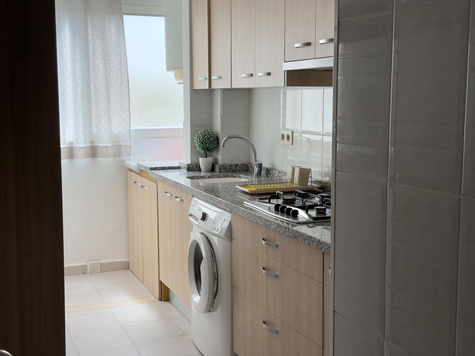 2 makuuhuone Huoneisto vuokrattavana paikassa Gandia mukana uima-altaan - 600 € (Ref: 10033950)
