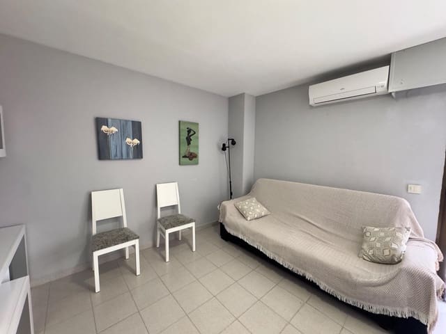 2 bedroom Apartment for rent in Gandia with pool - € 600 (Ref: 10033950)