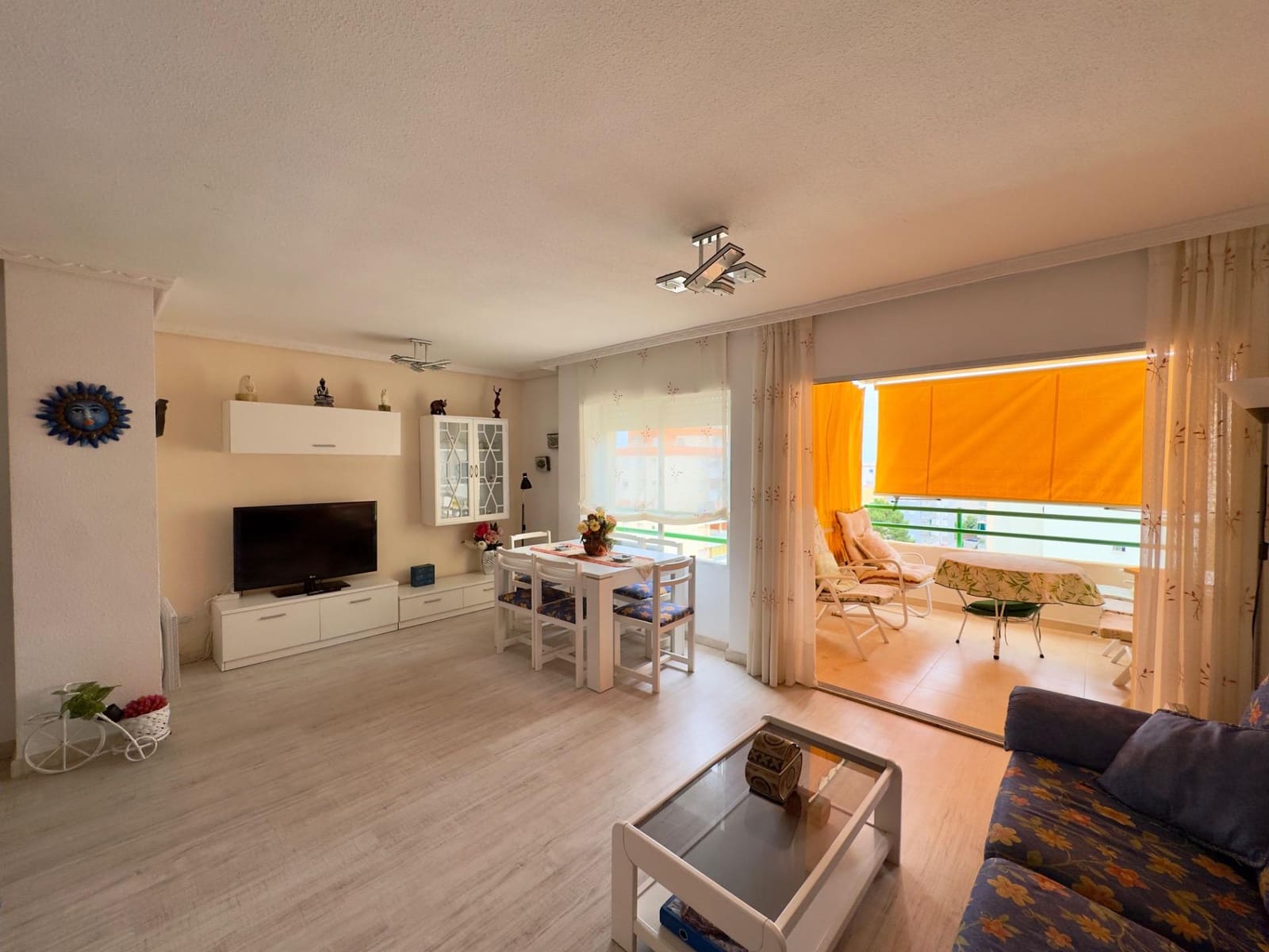 Apartamento de 3 habitaciones en Gandia en alquiler con piscina garaje - 850 € (Ref: 10047301)