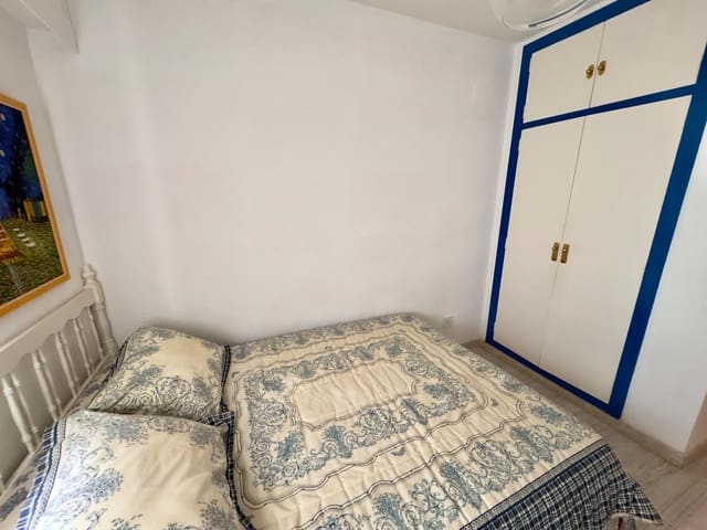 Apartamento de 3 habitaciones en Gandia en alquiler con piscina garaje - 850 € (Ref: 10047301)