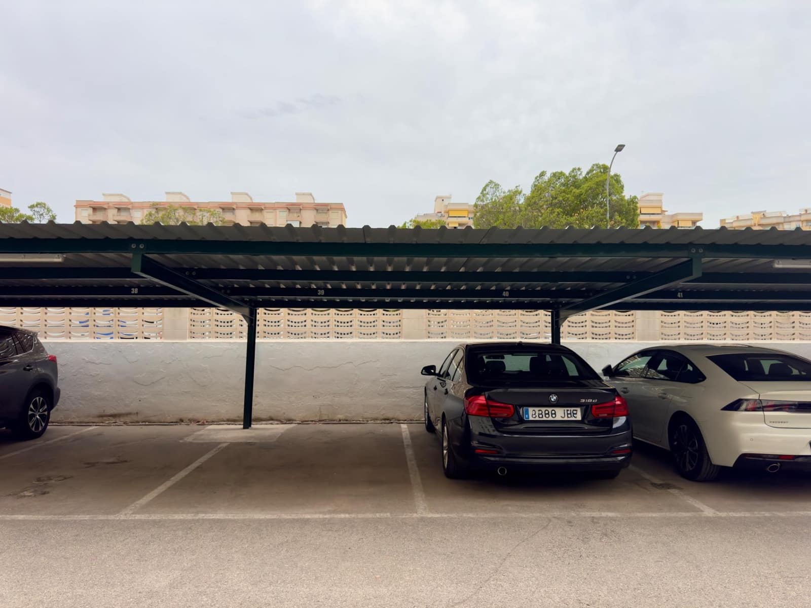 Apartamento de 3 habitaciones en Gandia en alquiler con piscina garaje - 850 € (Ref: 10047301)