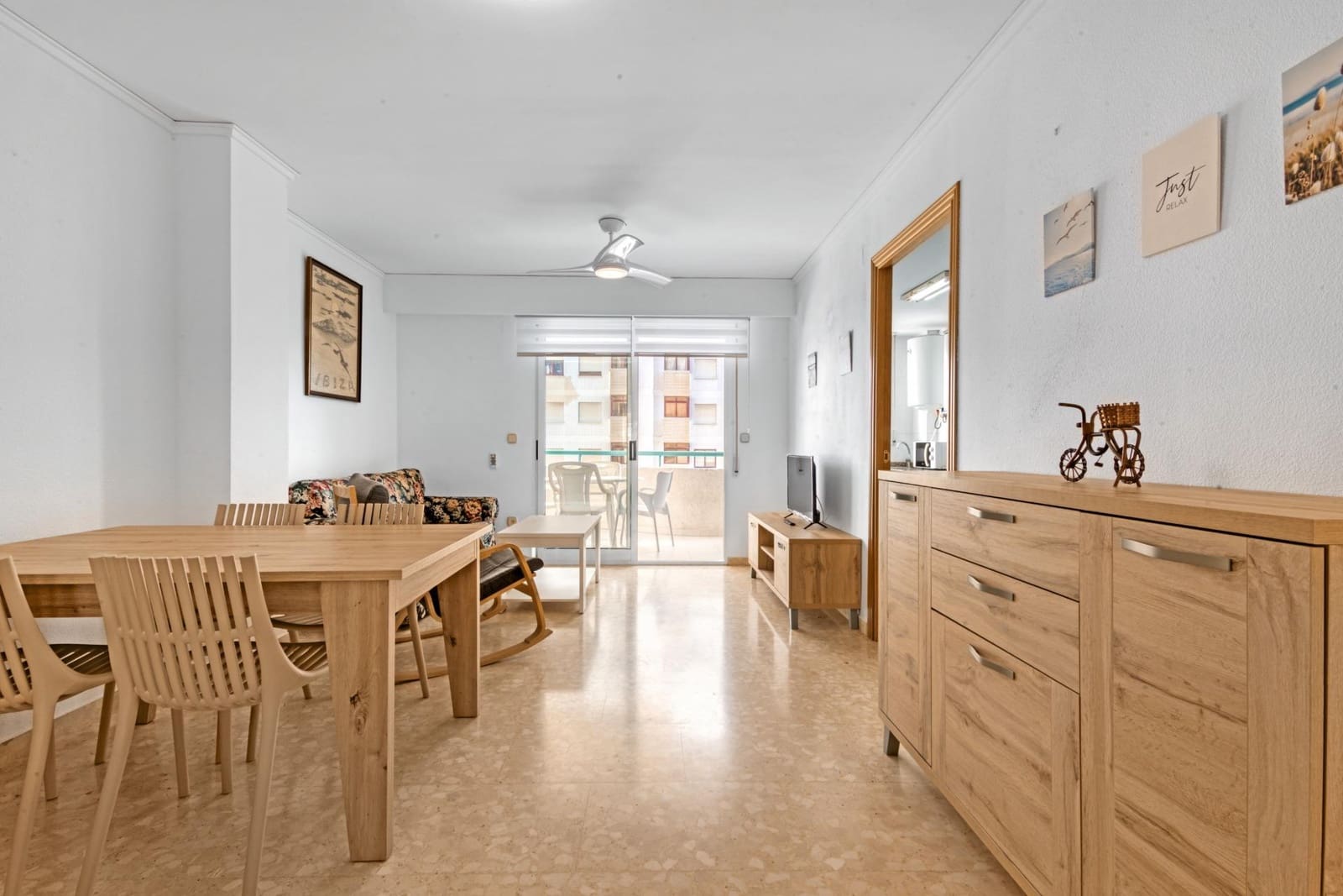 Piso de 2 habitaciones en Gandia en alquiler con piscina - 3.100 € (Ref: 6390691)